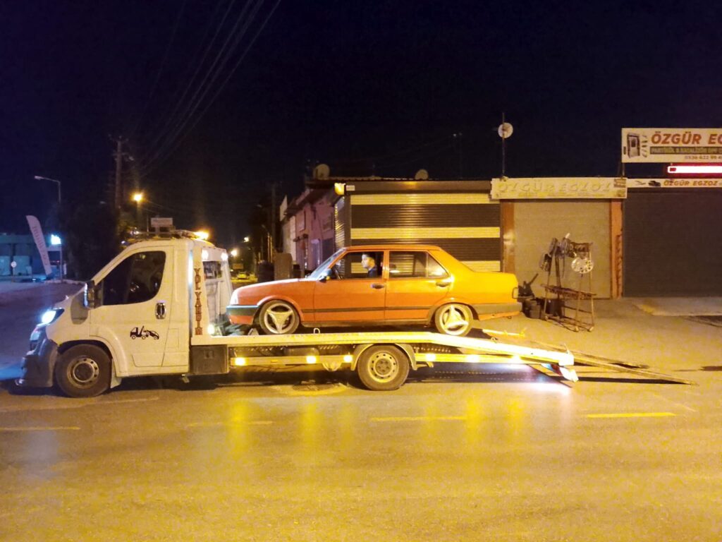 Tarsus oto kurtarma, Tarsus oto çekici, Tarsus yol yardım, Tarsus araç çekici, Tarsus 7/24 çekici, Tarsus acil oto kurtarma. tarsus oto çekici tarsus oto kurtarma tarsus yol yardım tarsus araç çekici tarsus oto kurtarıcı tarsus 7/24 çekici tarsus acil çekici tarsus vinçli çekici tarsus şehirlerarası araç taşıma tarsus kaza kurtarma